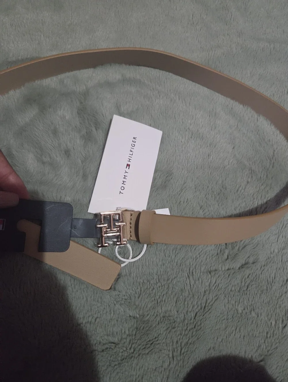 Tommy Hilfiger Tan Leather Belt with Polished Logo Buckle